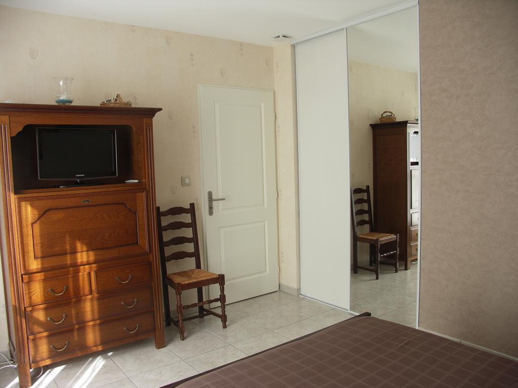 Chambres D'Hotes Le Saint O Detente 部屋 写真