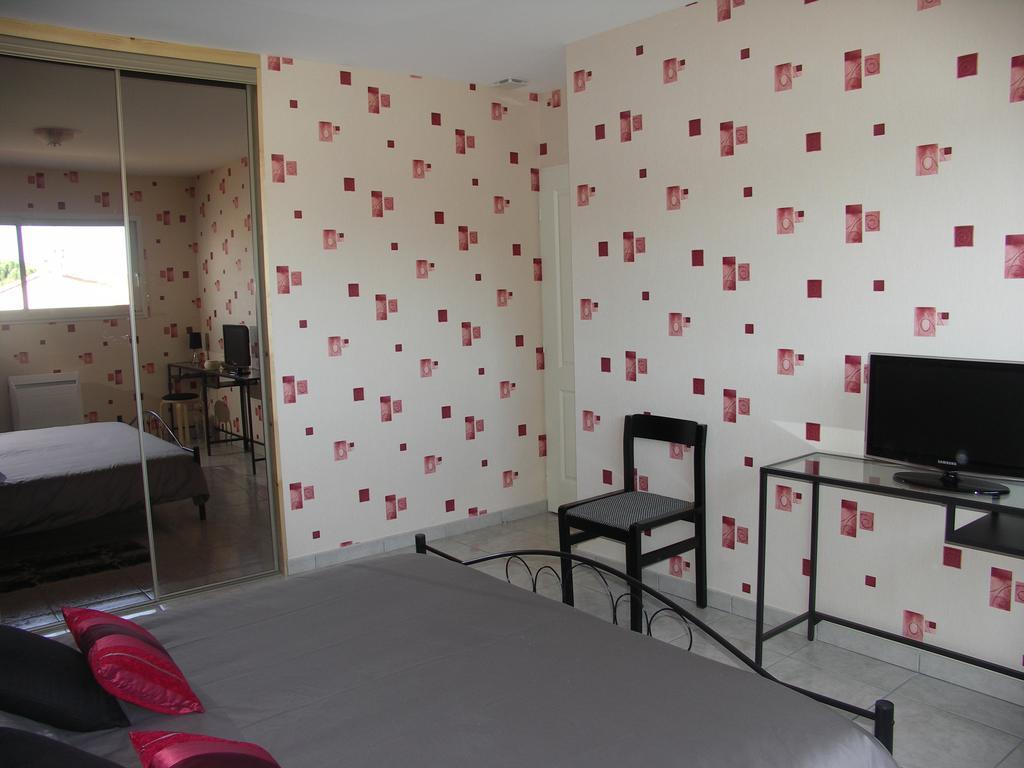Chambres D'Hotes Le Saint O Detente 部屋 写真